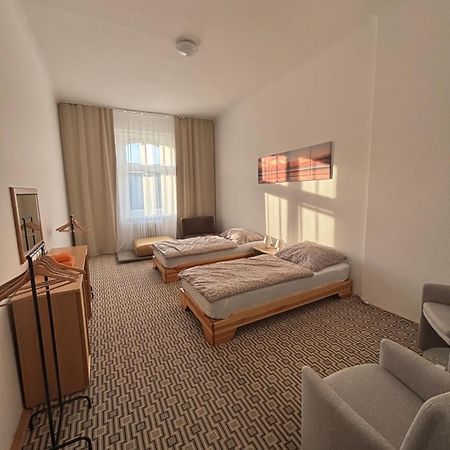 City Centre Apartment Demio カルロヴィ・ヴァリ エクステリア 写真