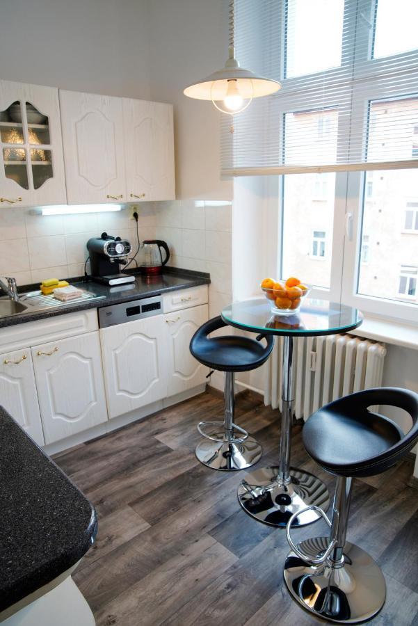 City Centre Apartment Demio カルロヴィ・ヴァリ エクステリア 写真